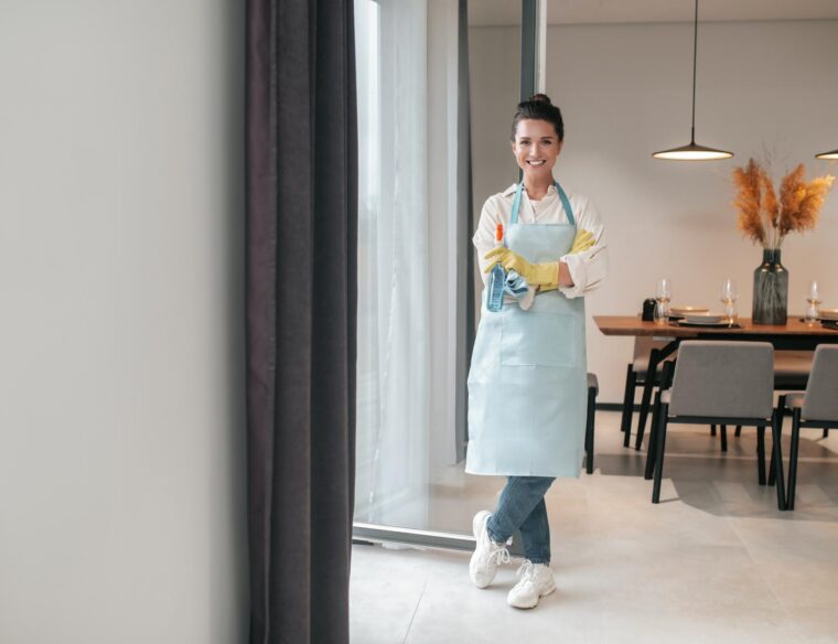 house cleaning services by SWIFFY www.swiffy.ca SWIFFY
