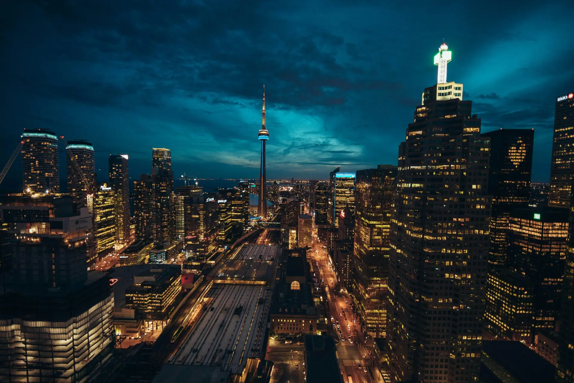 downtown toronto condo cleaning services