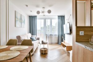 Transform Your Condo into a Guest-Ready Sanctuary with Expert Cleaning Hacks